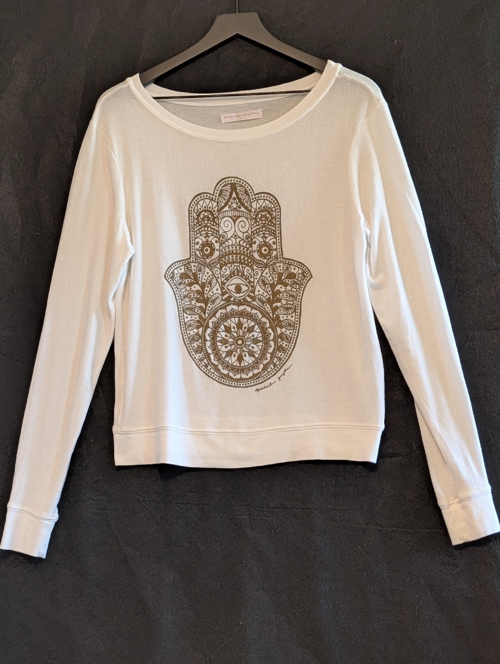 Spiritual Gangster Small Hamsa Hand Graphic Long Sleeve White Gold Top USA Soft